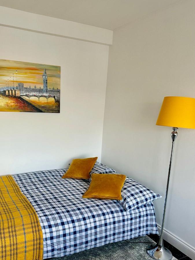 Beautiful Quality Apartment In Camden Town Londra Esterno foto